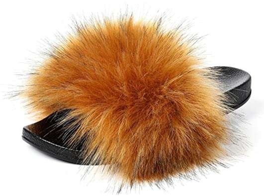 fur slipper