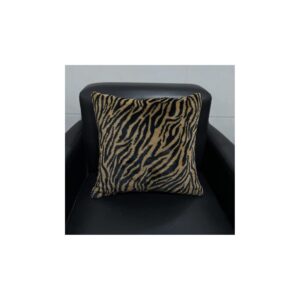 tiger skin fur cushion tiger skin fur cushion3 1200