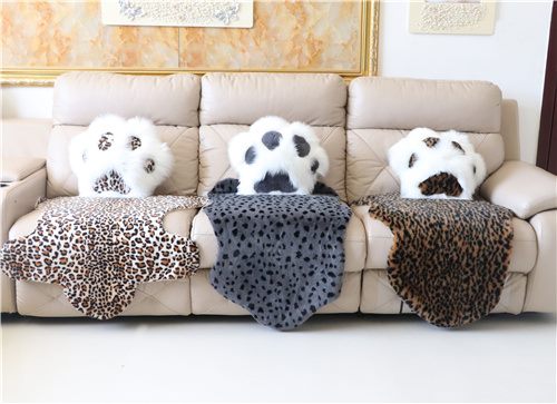 Animal & novelty for custom faux fur cushion wholesale