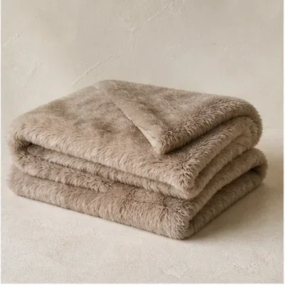 catalog throws blankets.webp